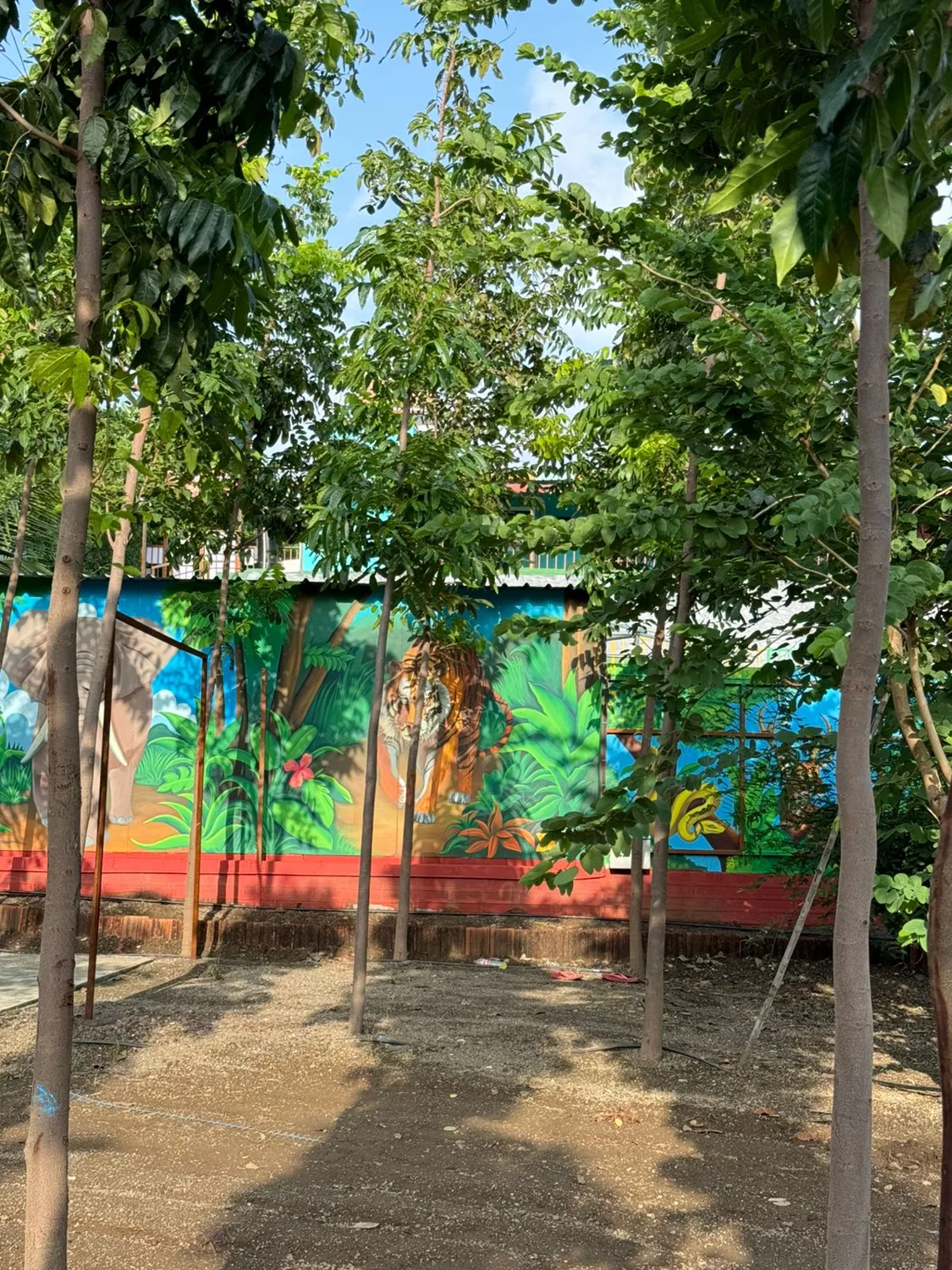 Garden Art at Mamache Gav, Lenyadri